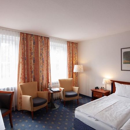 Hotel Am See Salzgitter Exterior photo